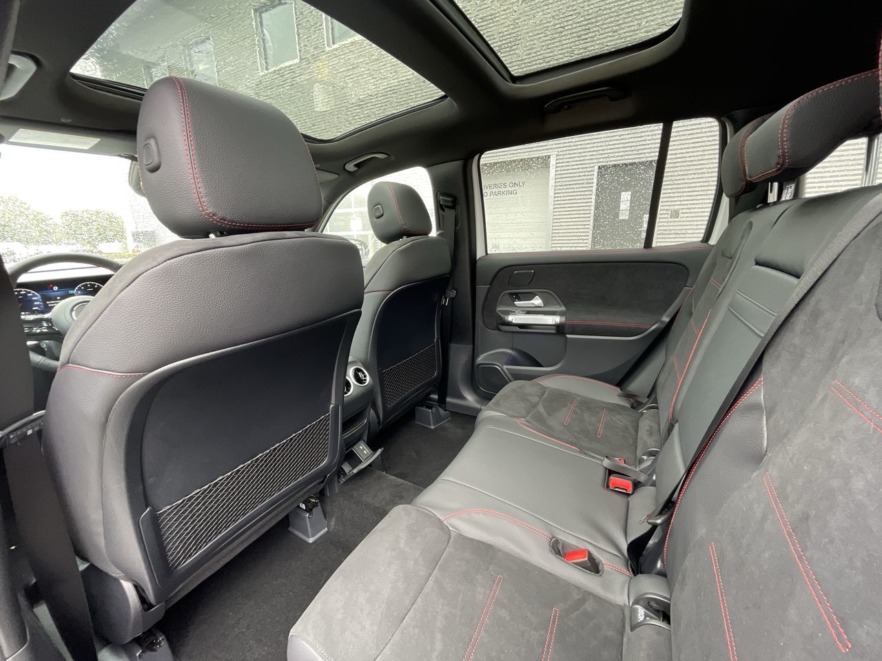 2026 Mercedes-Benz GLB