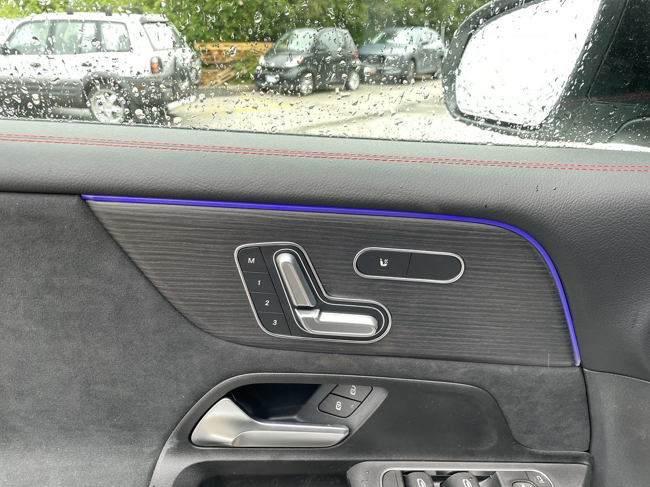 2026 Mercedes-Benz GLB