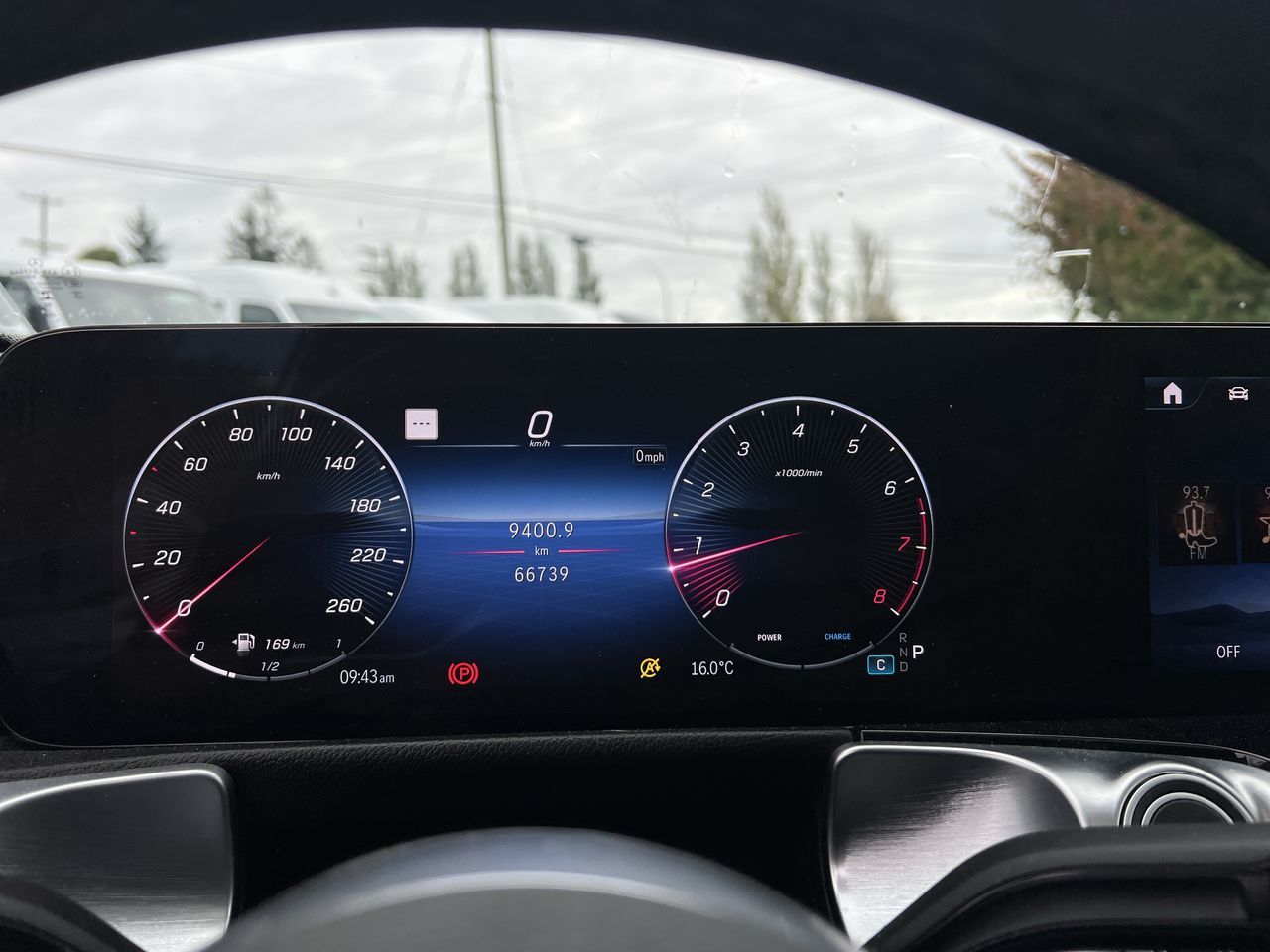 2024 Mercedes-Benz GLB250