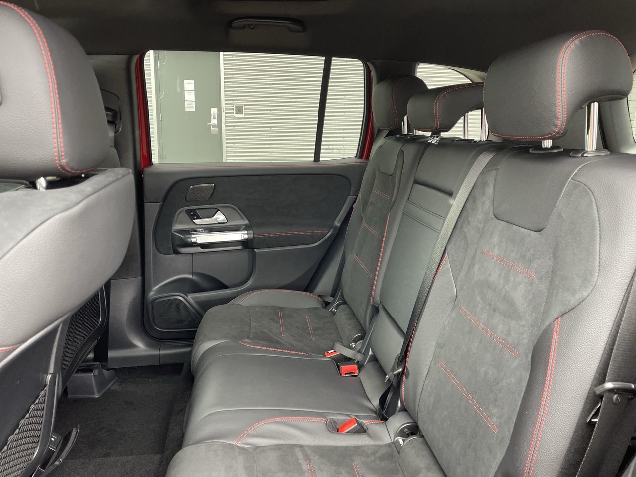 2026 Mercedes-Benz GLB