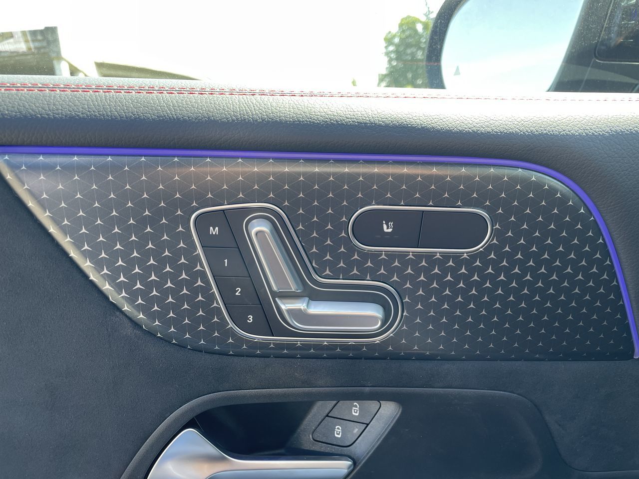 2026 Mercedes-Benz GLB