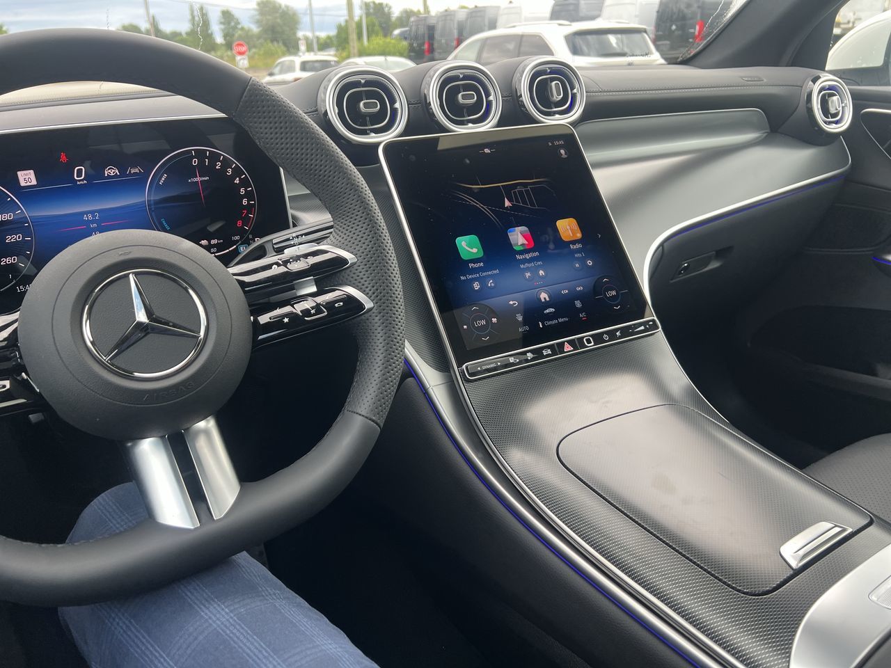 2025 Mercedes-Benz GLC Plug-in Hybrid in Langley, British Columbia