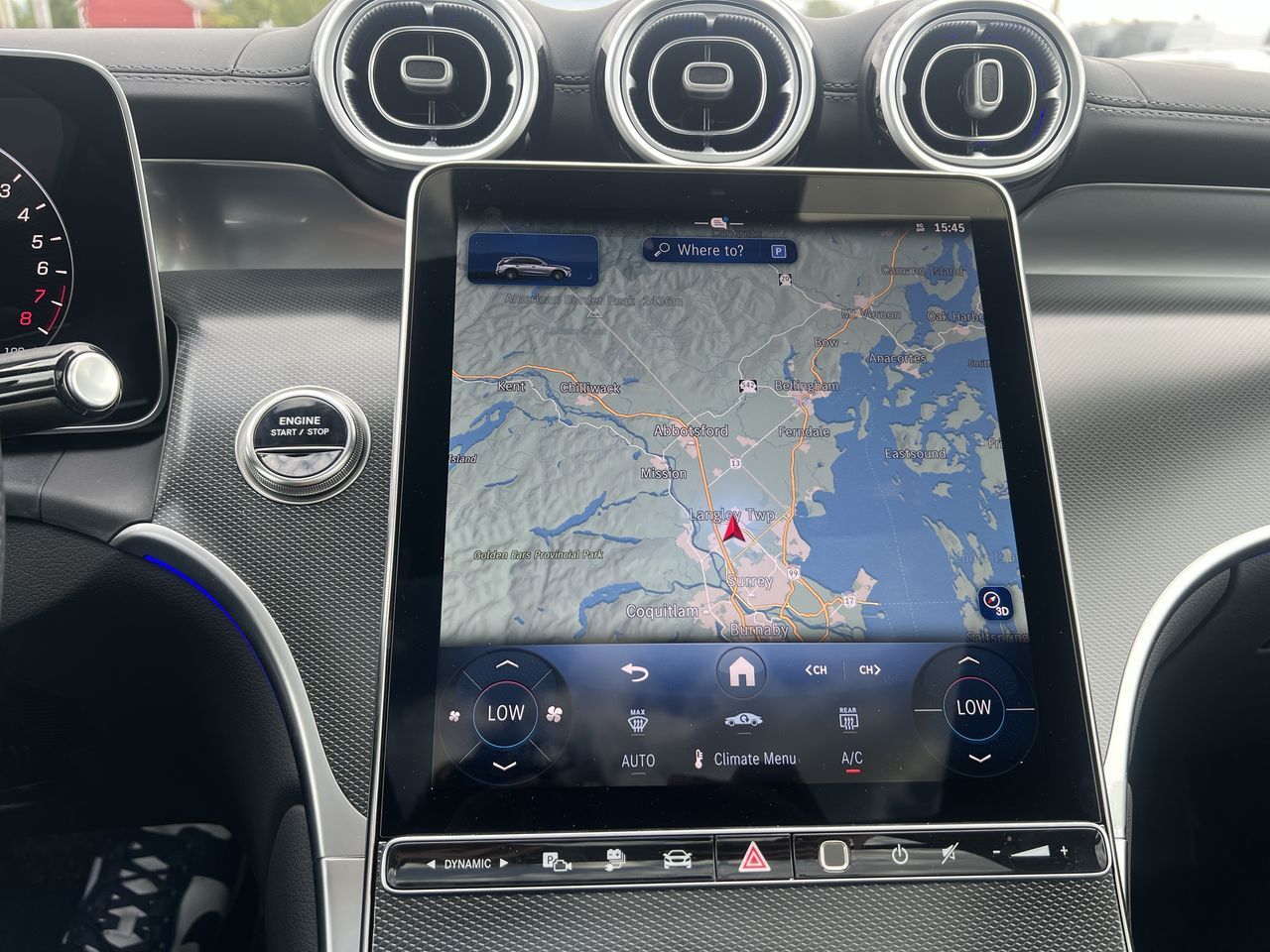 2025 Mercedes-Benz GLC Plug-in Hybrid in Langley, British Columbia