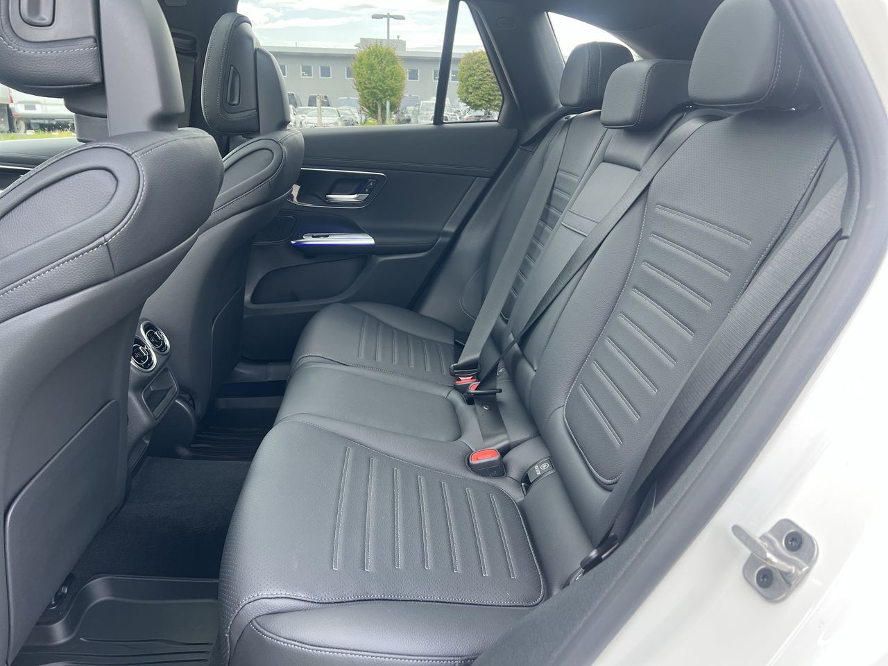 2025 Mercedes-Benz GLC Plug-in Hybrid in Langley, British Columbia
