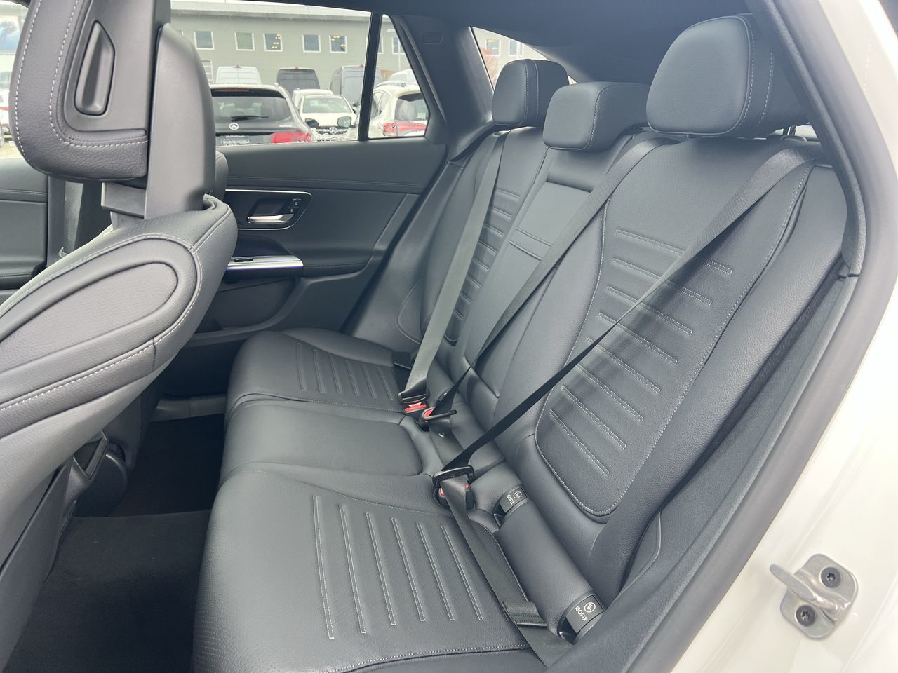 2025 Mercedes-Benz GLC Plug-in Hybrid in Langley, British Columbia