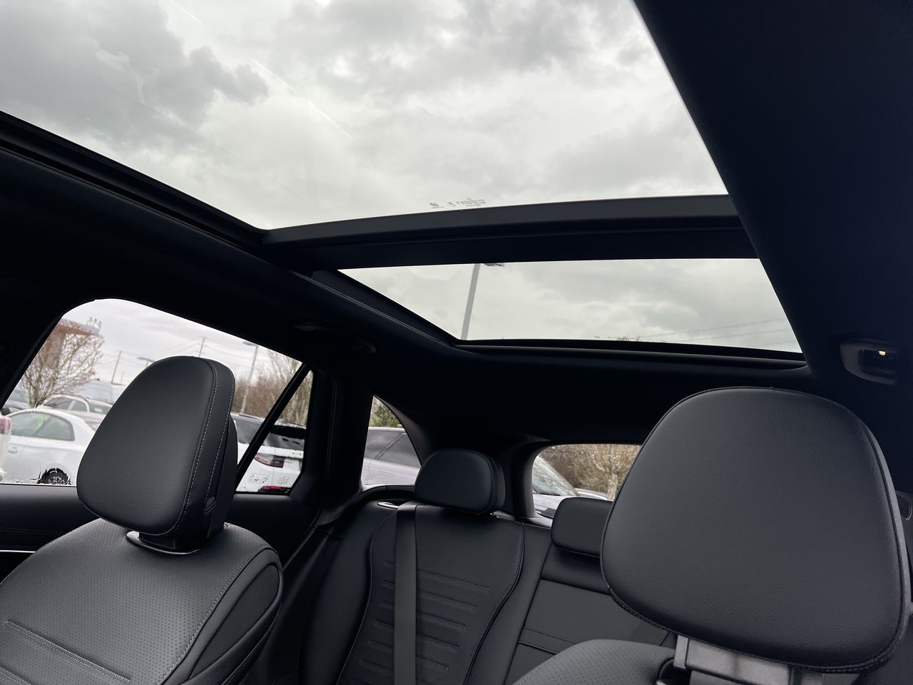 2025 Mercedes-Benz GLC Plug-in Hybrid in Langley, British Columbia