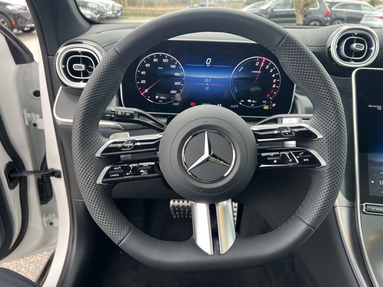 2025 Mercedes-Benz GLC Plug-in Hybrid in Langley, British Columbia