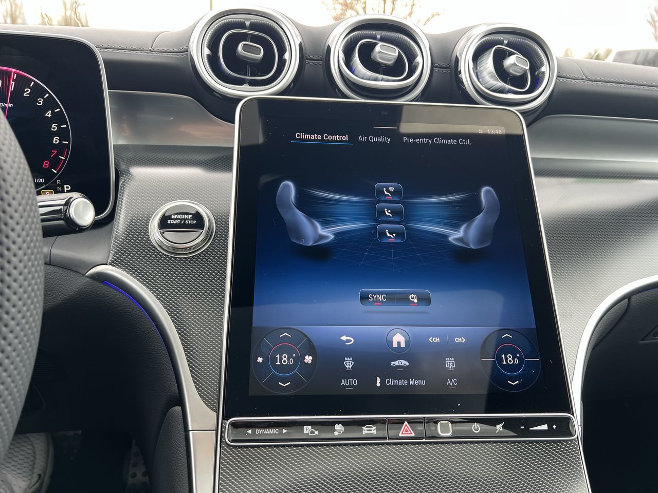 2025 Mercedes-Benz GLC Plug-in Hybrid in Langley, British Columbia