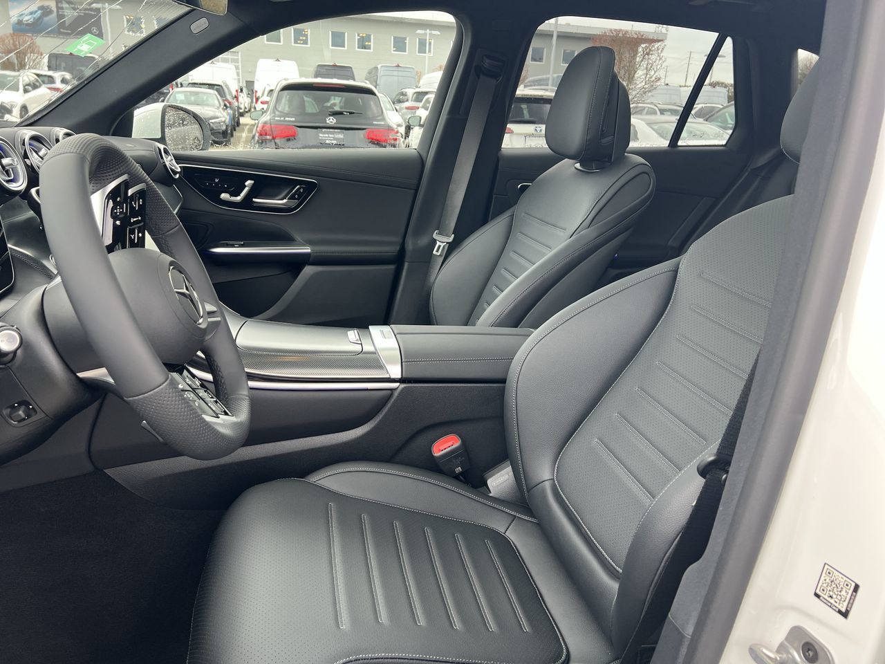 2025 Mercedes-Benz GLC Plug-in Hybrid in Langley, British Columbia