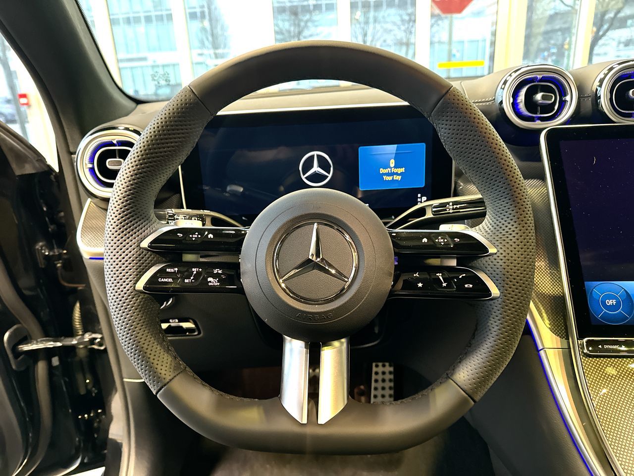 2025 Mercedes-Benz GLC Plug-in Hybrid in Langley, British Columbia