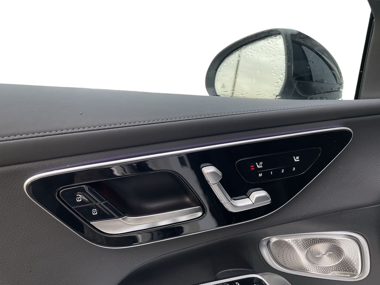 2026 Mercedes-Benz GLC Plug-in Hybrid in Langley, British Columbia