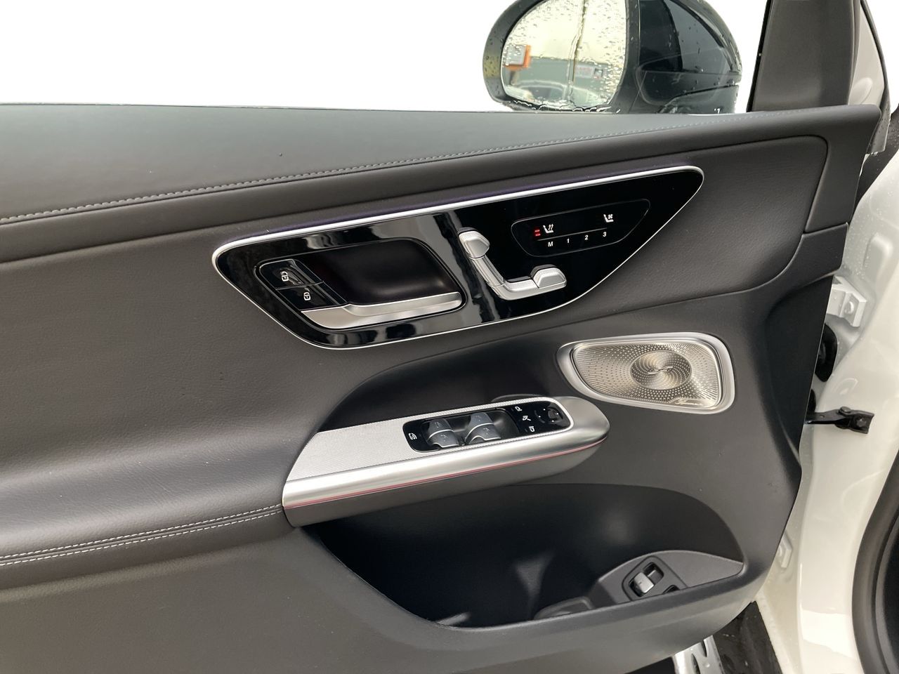 2026 Mercedes-Benz GLC Plug-in Hybrid in Langley, British Columbia