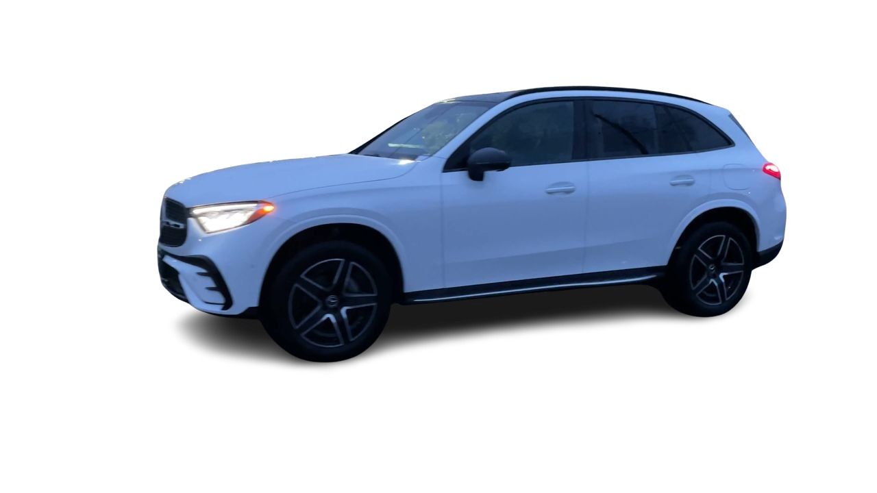 2026 Mercedes-Benz GLC Plug-in Hybrid in Langley, British Columbia