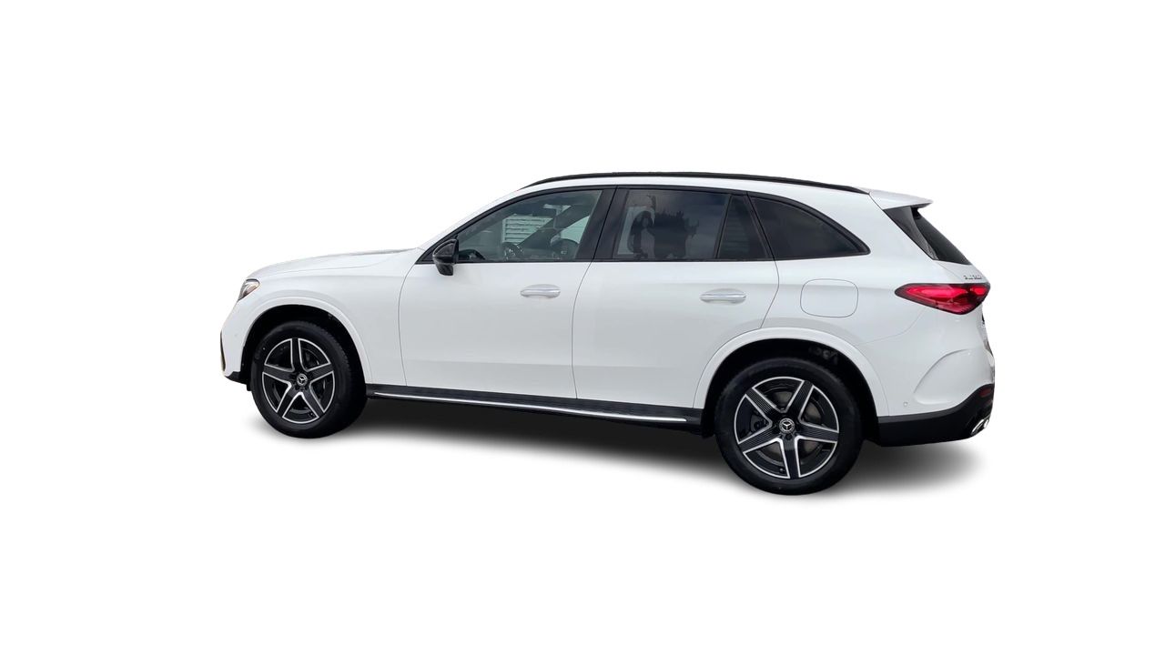 2026 Mercedes-Benz GLC Plug-in Hybrid in Langley, British Columbia