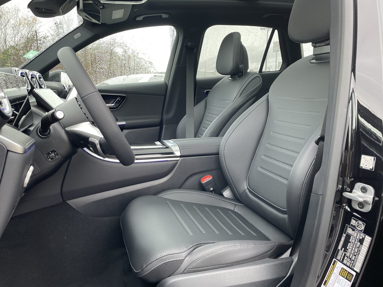 2026 Mercedes-Benz GLC Plug-in Hybrid in Langley, British Columbia