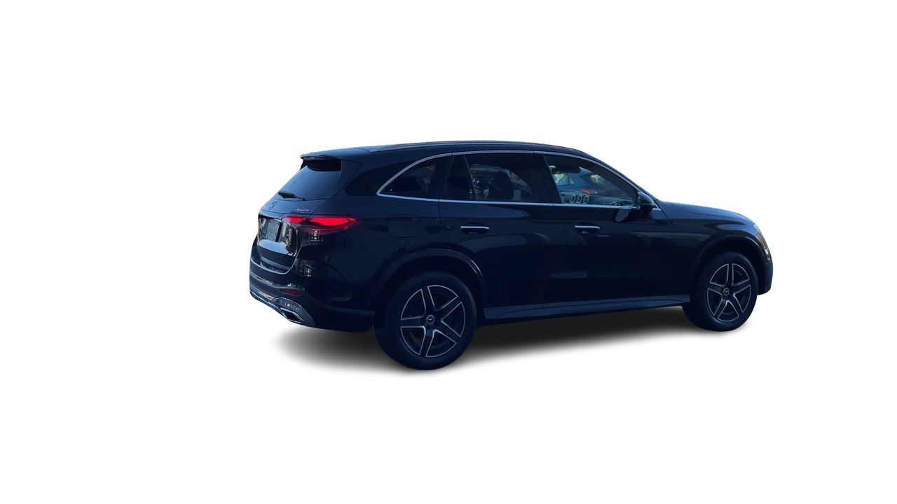 2026 Mercedes-Benz GLC Plug-in Hybrid in Langley, British Columbia