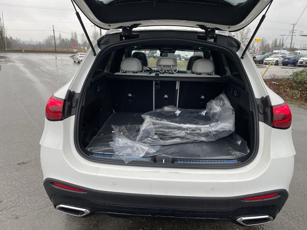 2026 Mercedes-Benz GLC