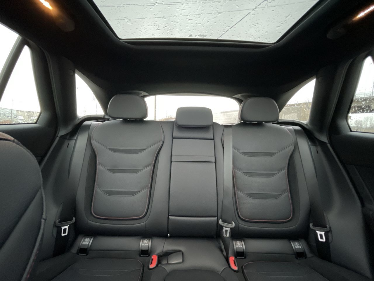 2026 Mercedes-Benz GLC