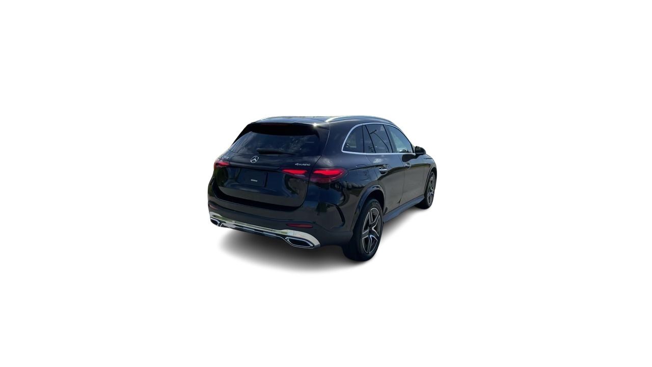 2026 Mercedes-Benz GLC