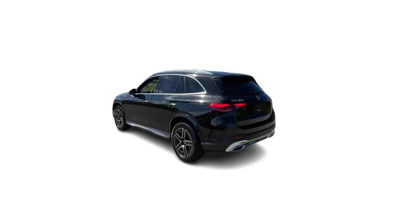 2026 Mercedes-Benz GLC