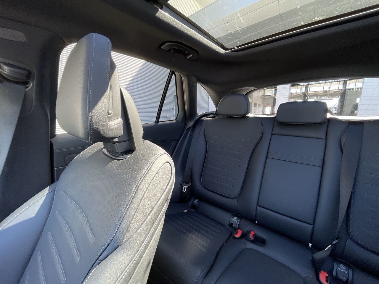 2026 Mercedes-Benz GLC