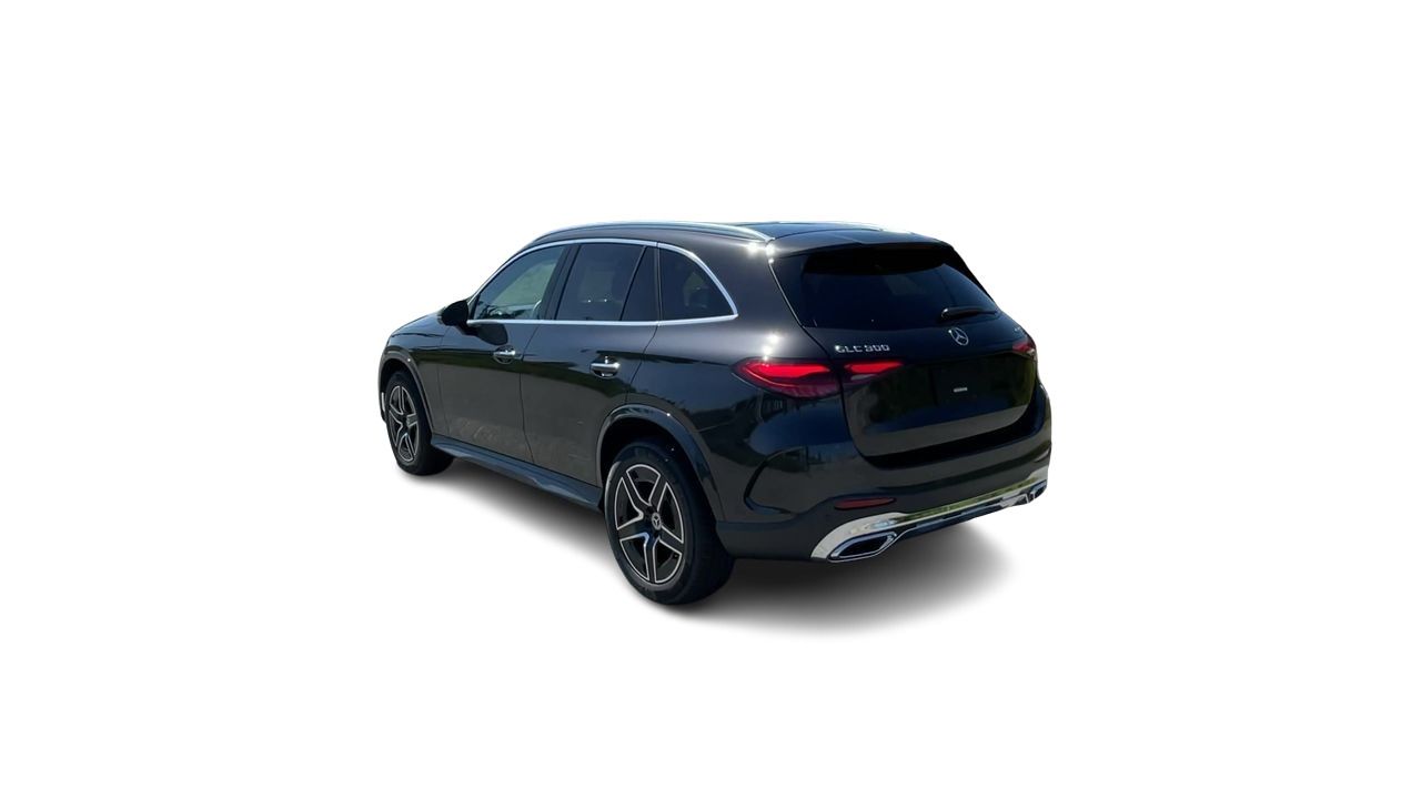 2026 Mercedes-Benz GLC