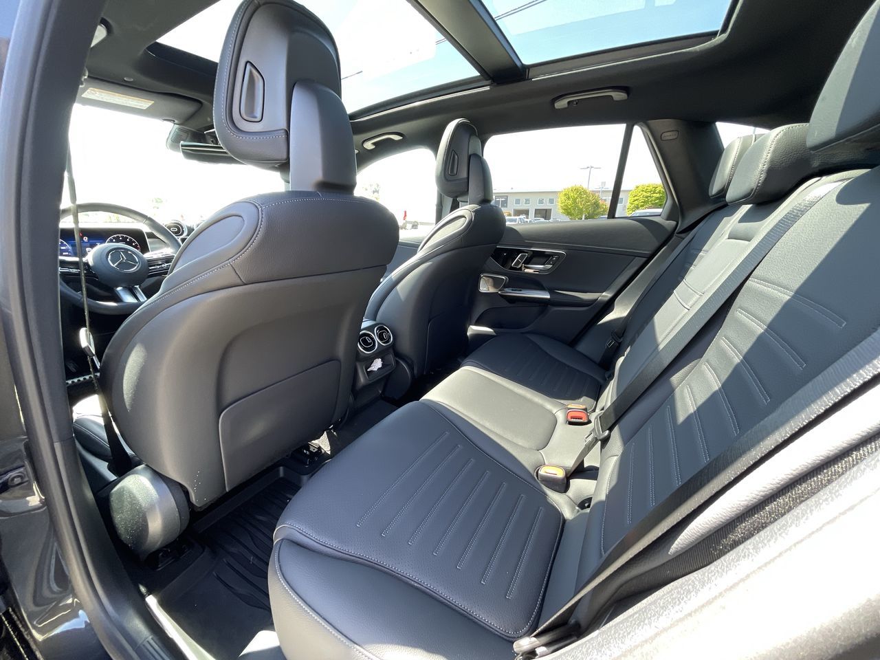2026 Mercedes-Benz GLC
