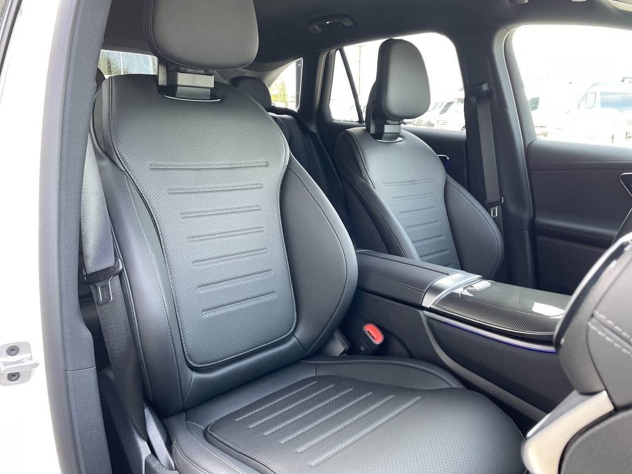 2026 Mercedes-Benz GLC