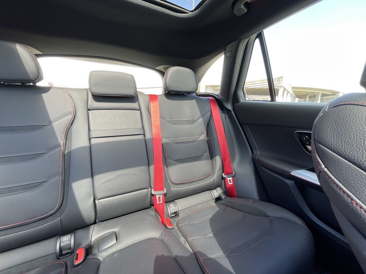 2026 Mercedes-Benz GLC