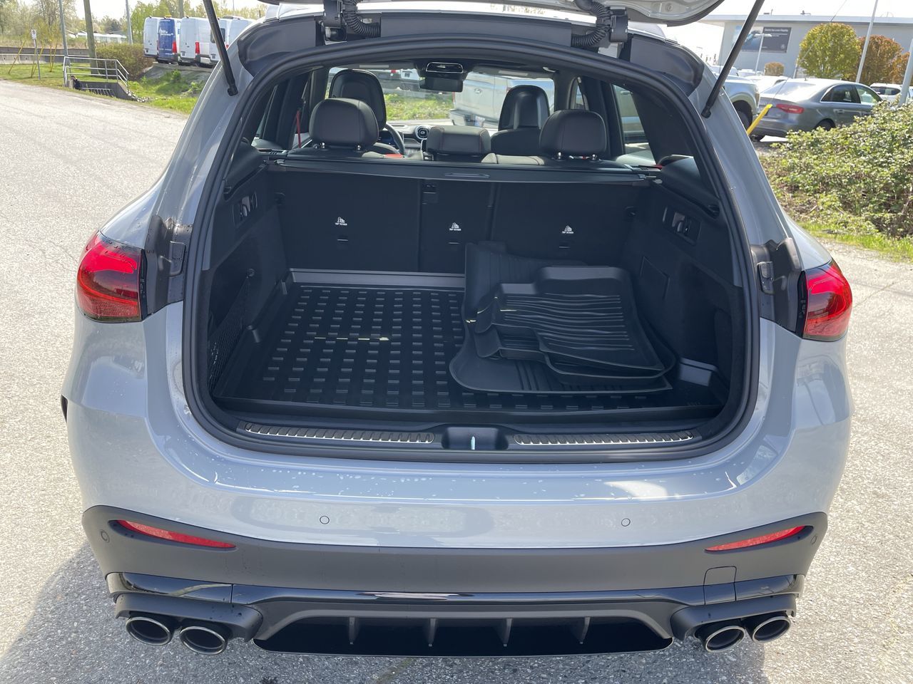 2026 Mercedes-Benz GLC