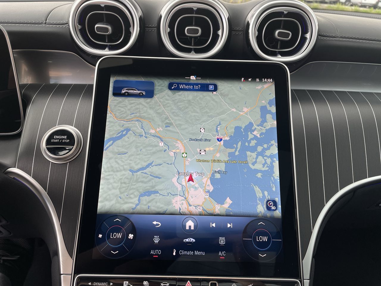 2026 Mercedes-Benz GLC