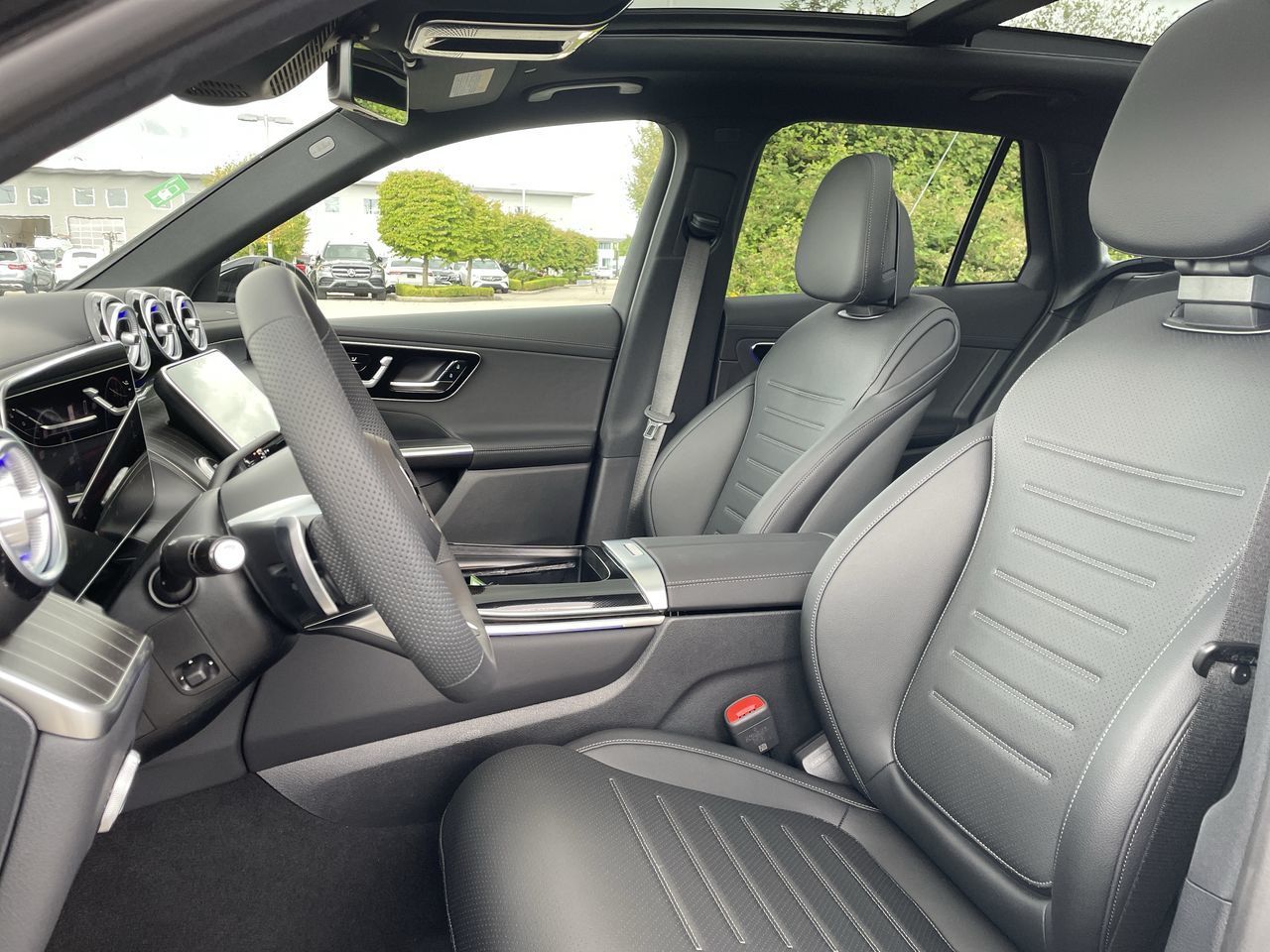 2026 Mercedes-Benz GLC