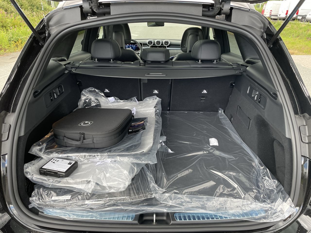 2026 Mercedes-Benz GLC