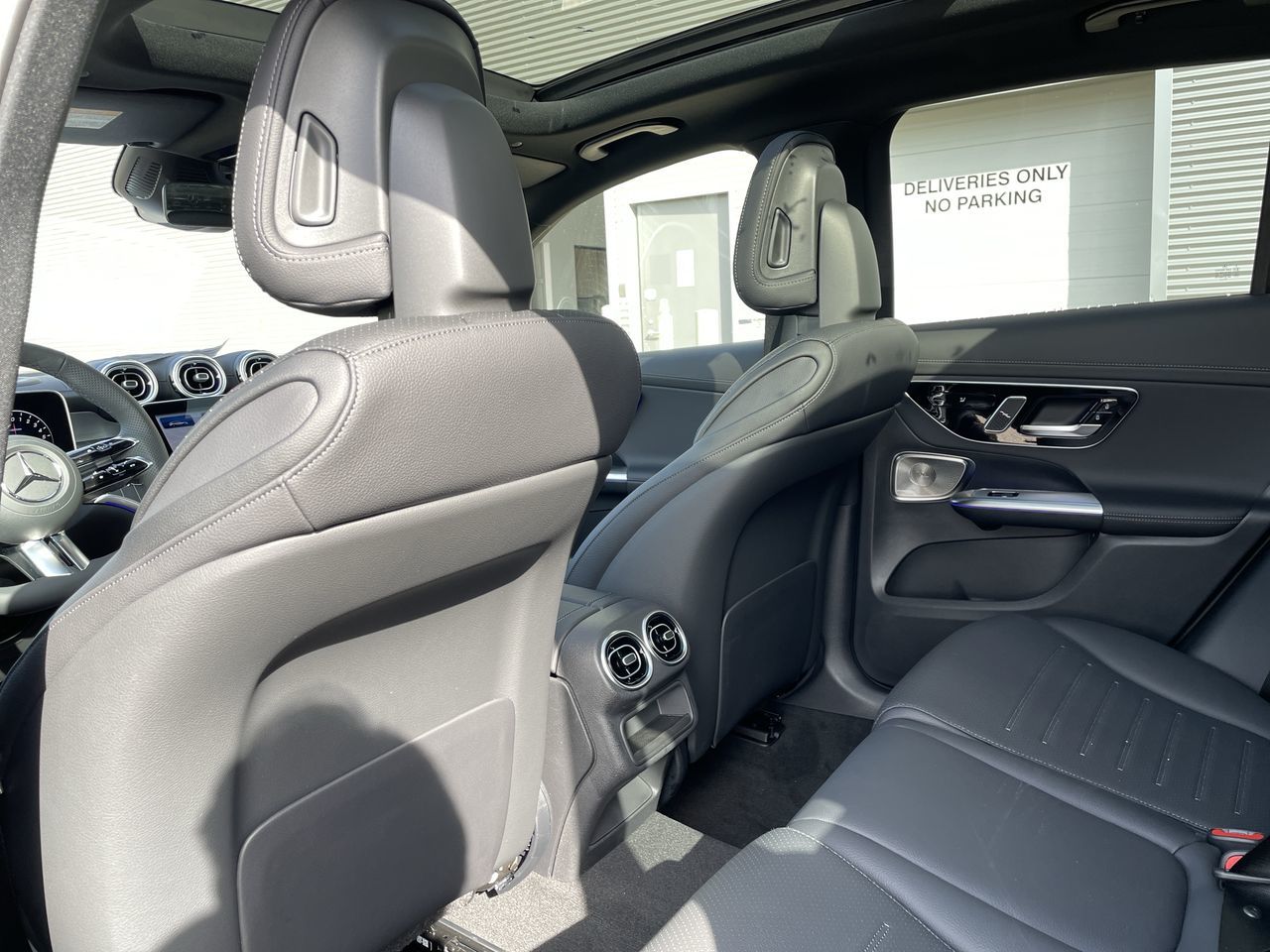 2026 Mercedes-Benz GLC