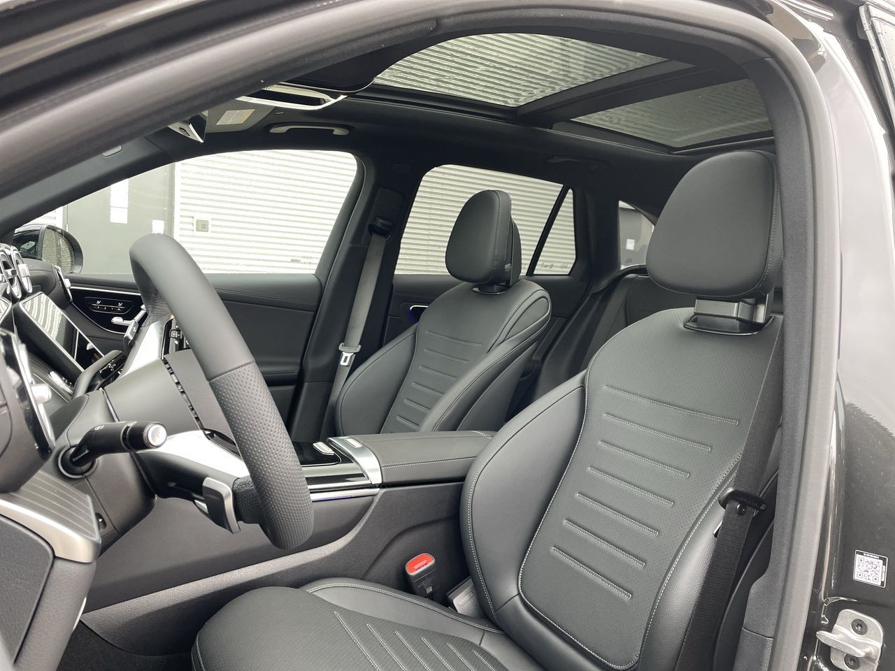 2026 Mercedes-Benz GLC