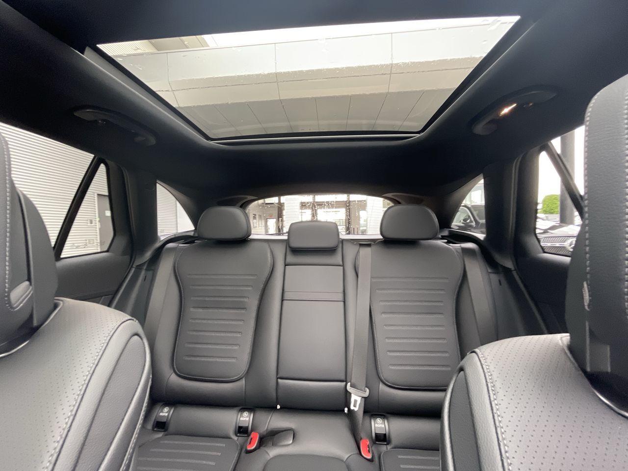 2026 Mercedes-Benz GLC
