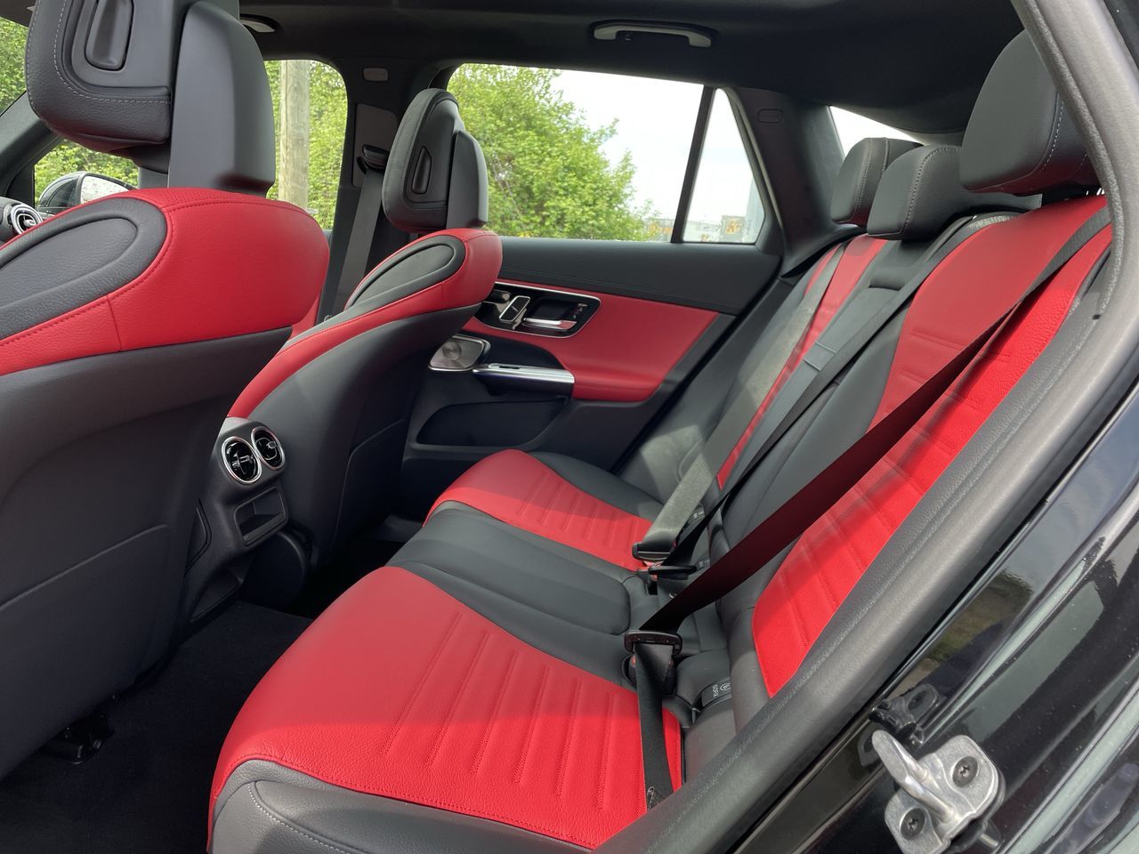 2026 Mercedes-Benz GLC