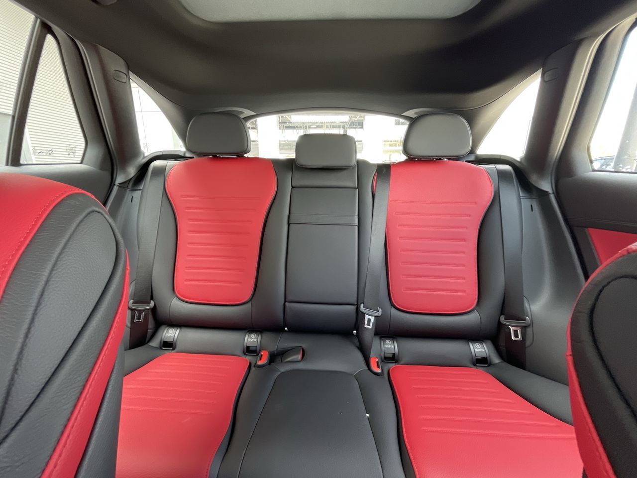 2026 Mercedes-Benz GLC