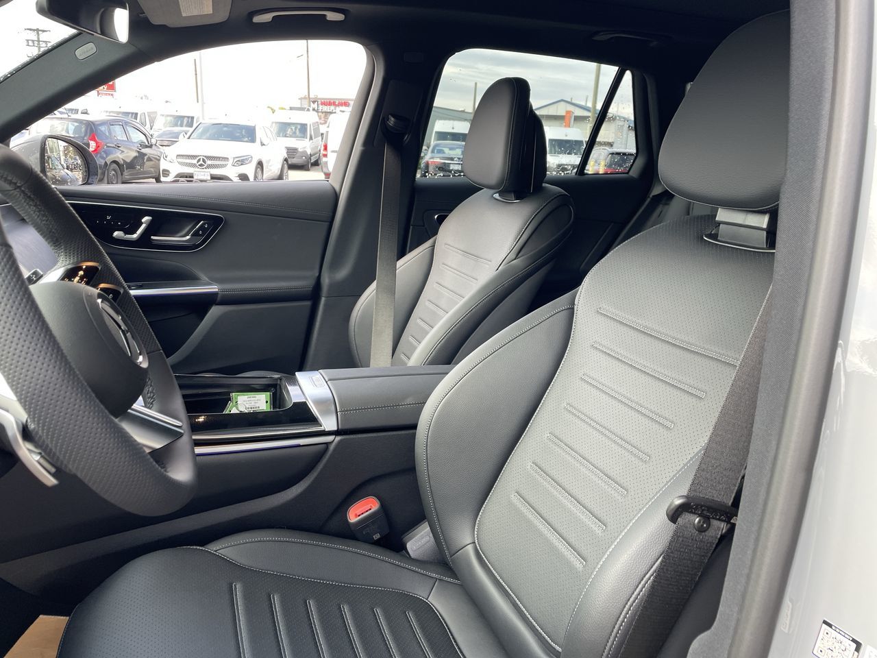 2026 Mercedes-Benz GLC