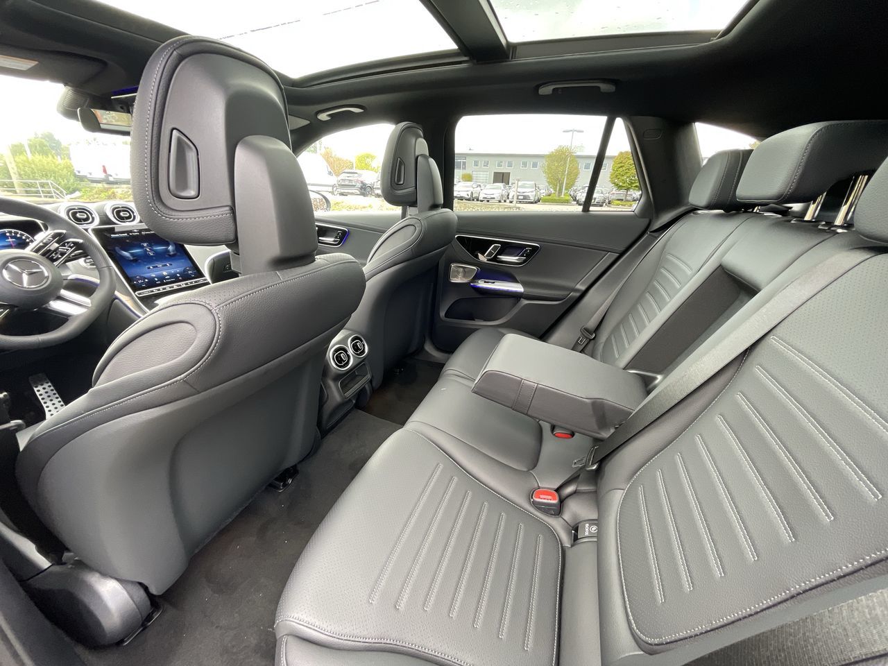 2027 Mercedes-Benz GLC