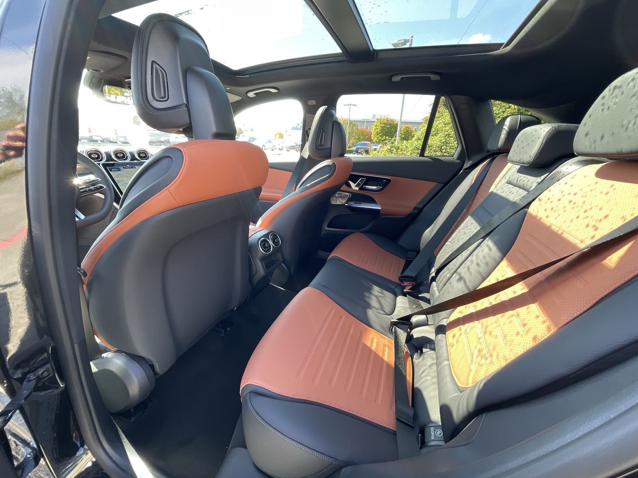 2027 Mercedes-Benz GLC
