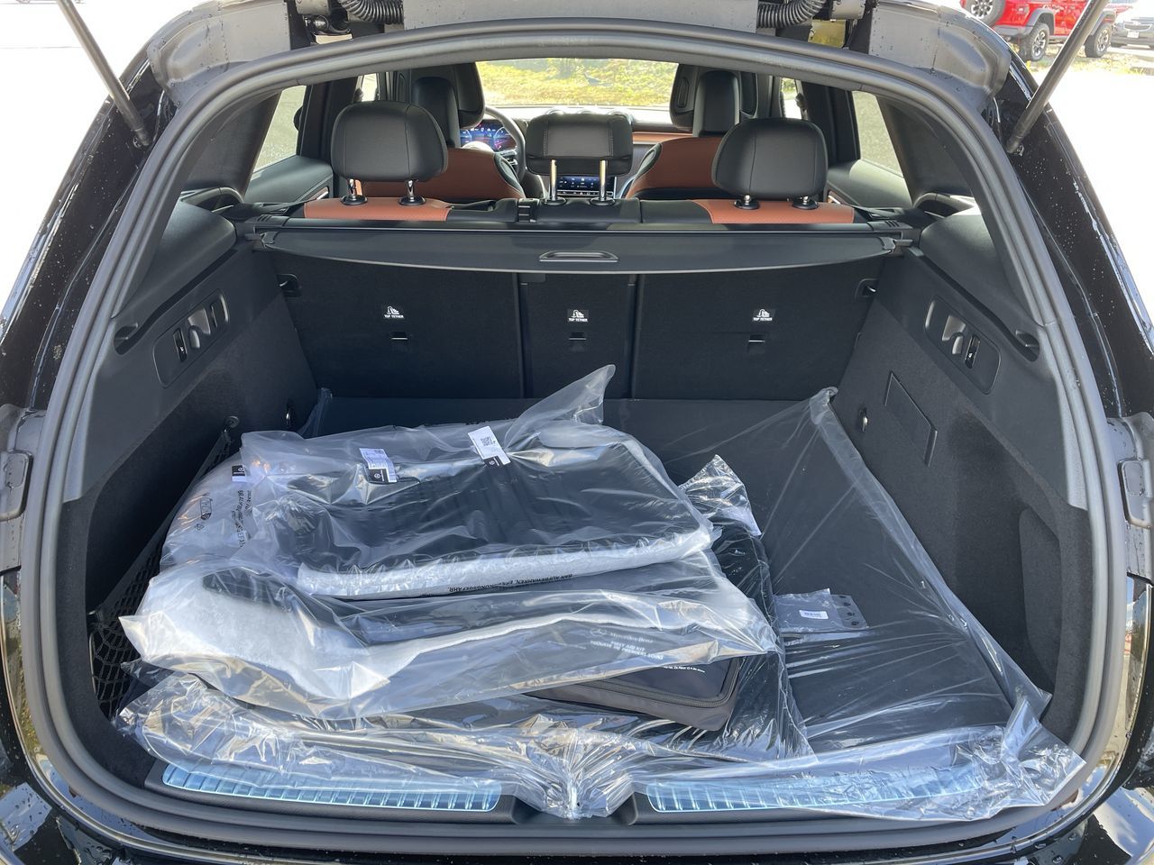 2027 Mercedes-Benz GLC