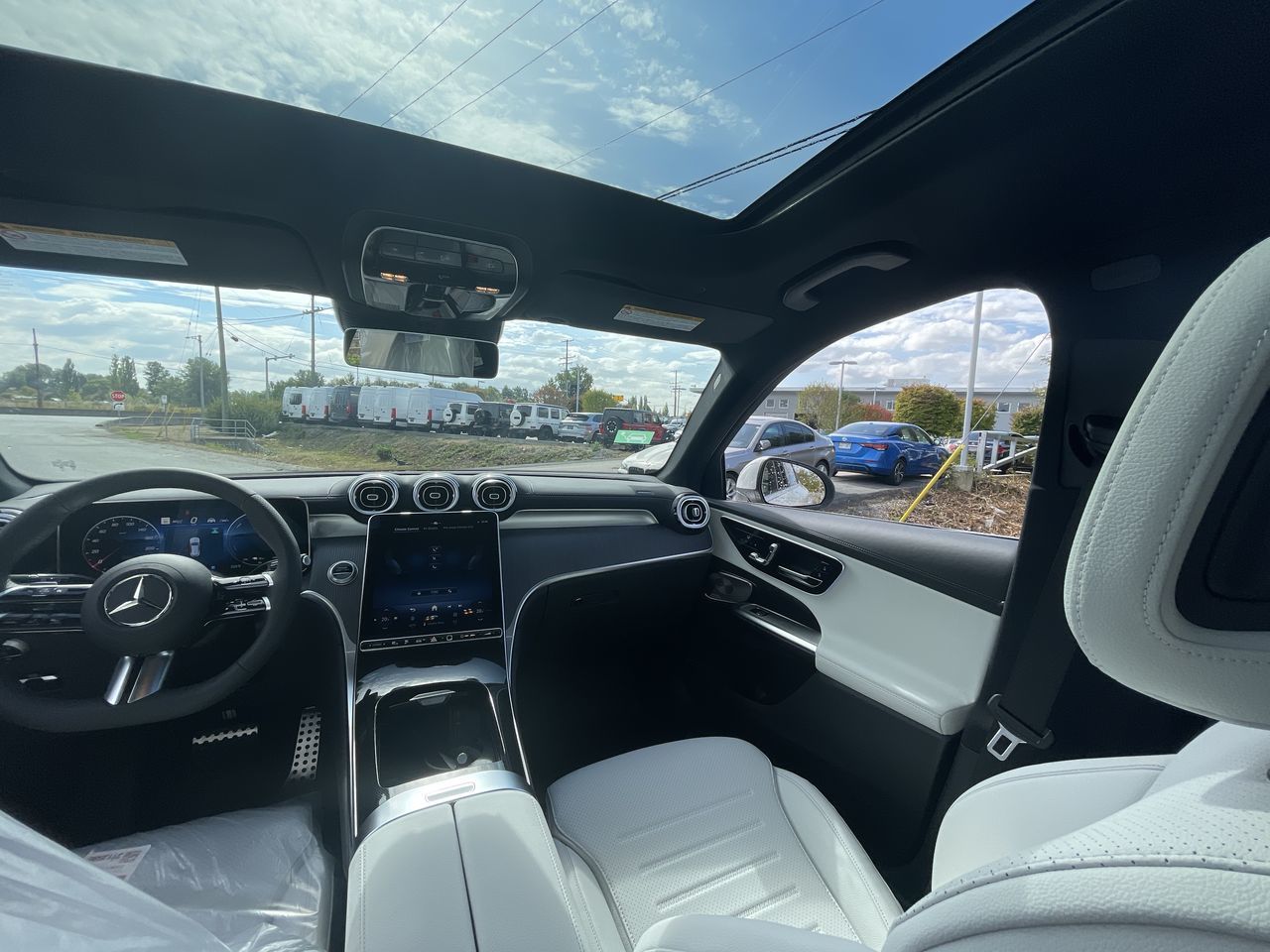 2027 Mercedes-Benz GLC