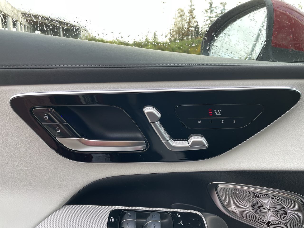2027 Mercedes-Benz GLC