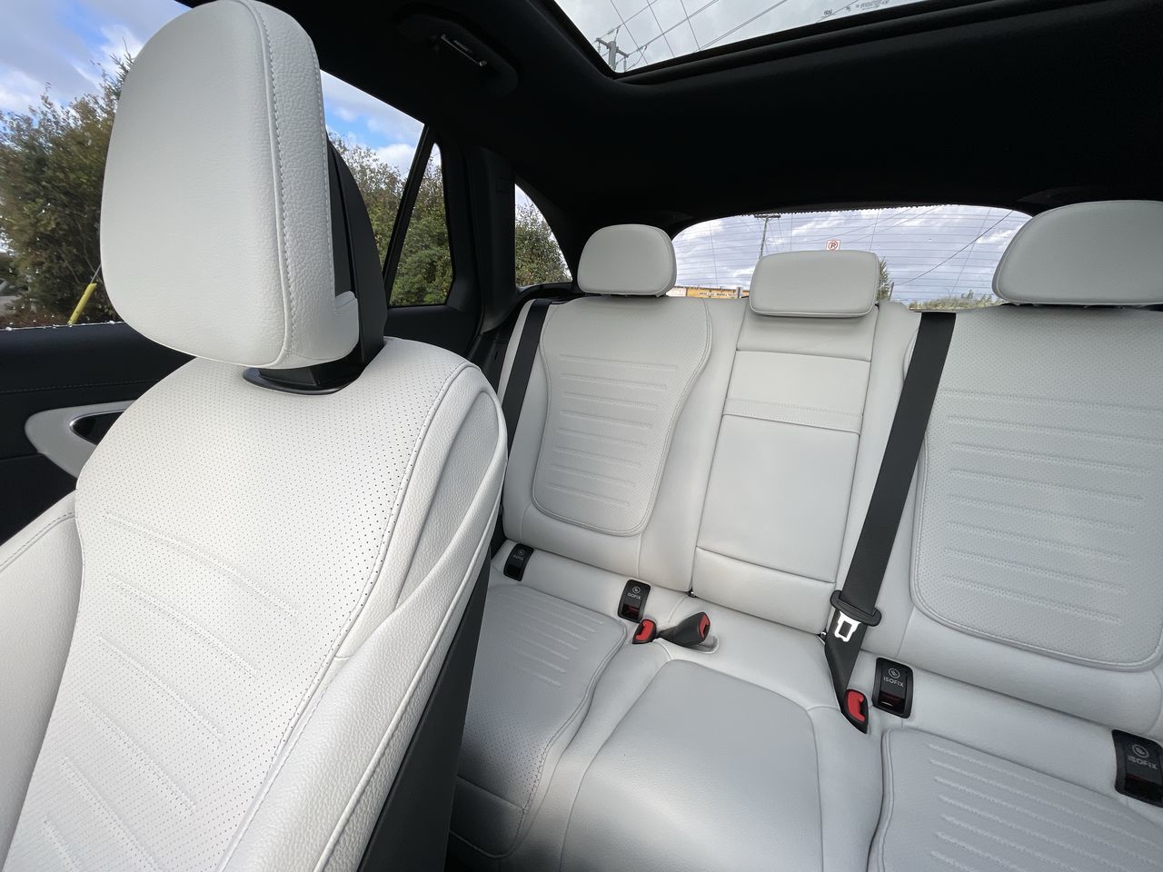 2027 Mercedes-Benz GLC