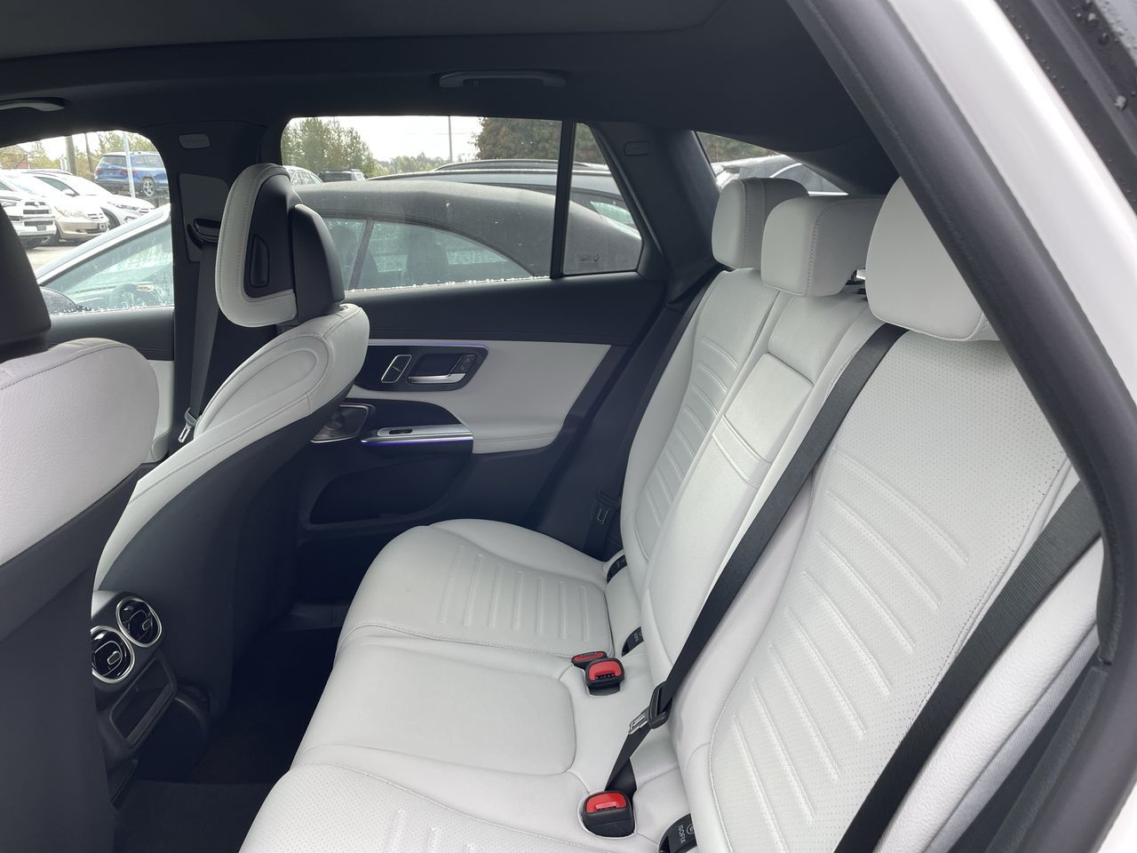 2027 Mercedes-Benz GLC