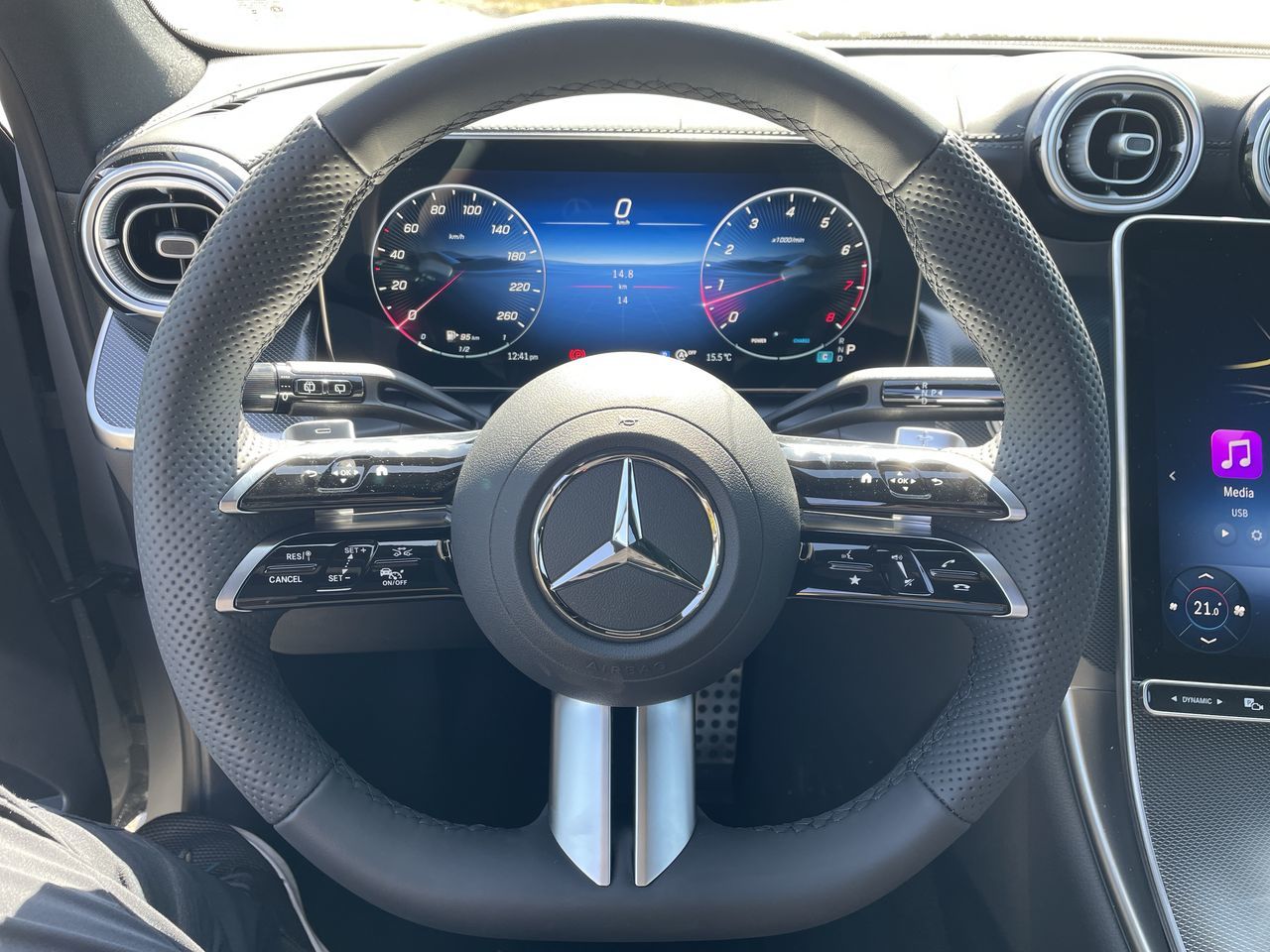 2027 Mercedes-Benz GLC