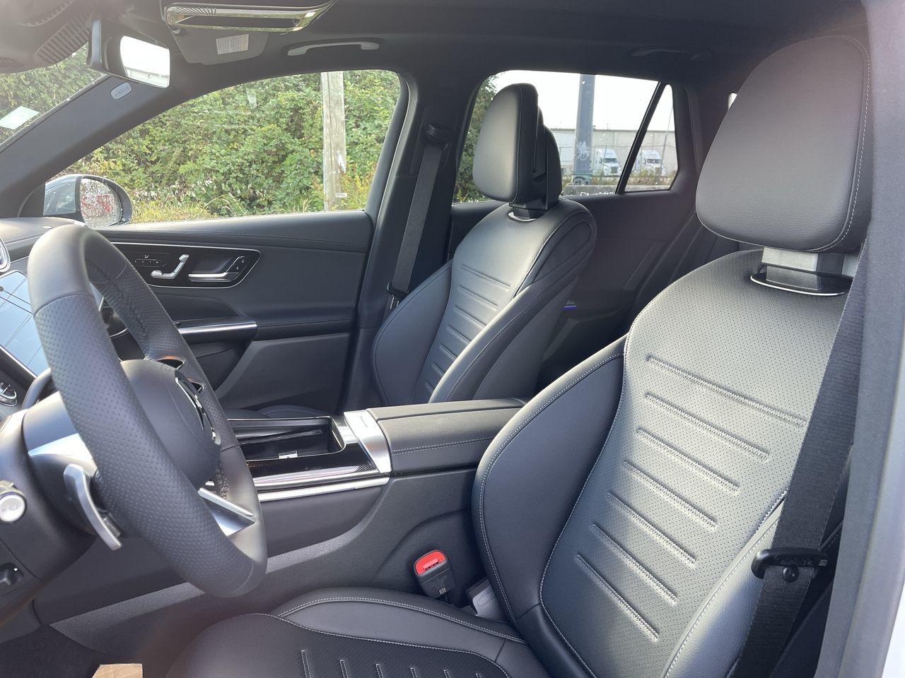 2027 Mercedes-Benz GLC