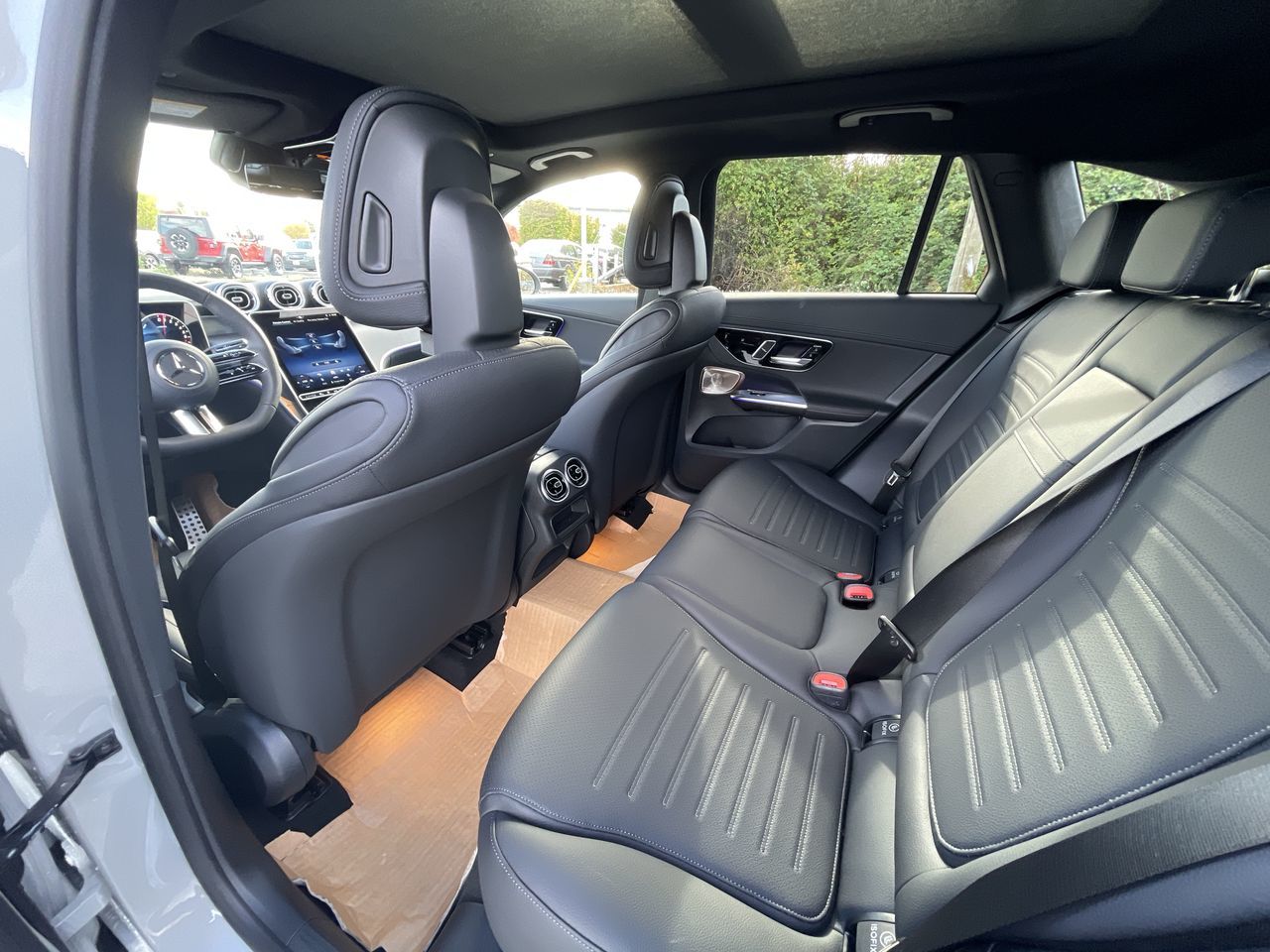 2027 Mercedes-Benz GLC