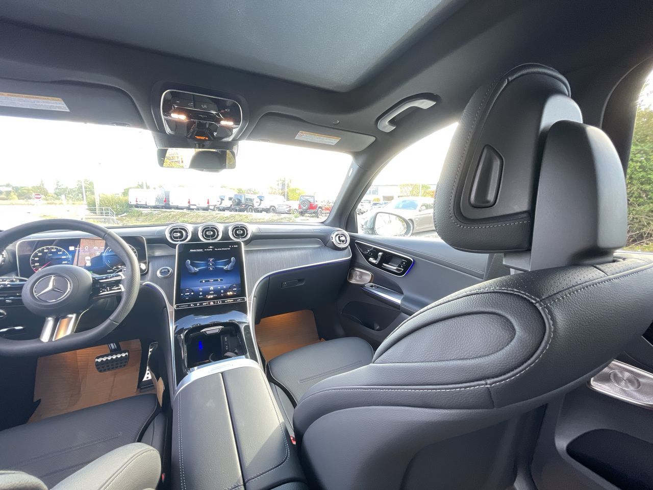 2027 Mercedes-Benz GLC